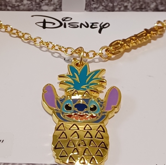 DISNEY LILO & STITCH GOLD FLASH PLATED PINEAPPLE PENDANT & NECKLACE MEASURES 16" - Picture 3 of 15